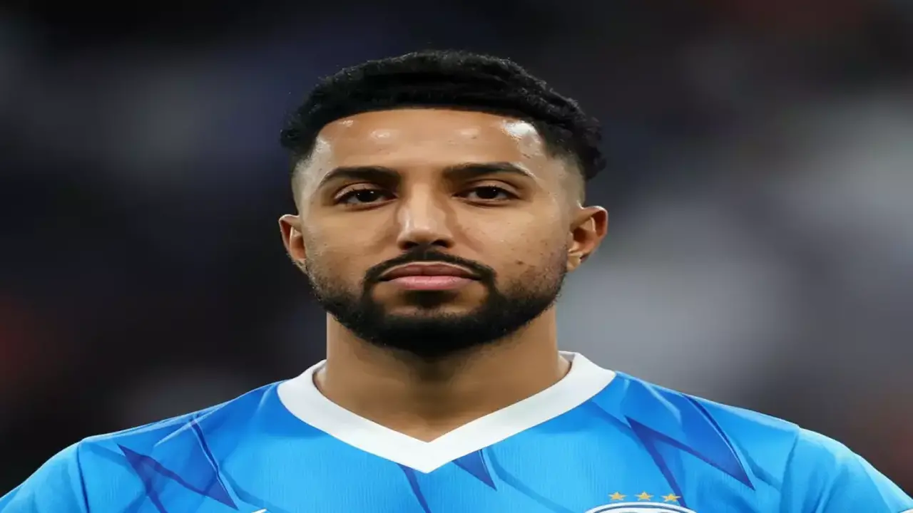 الفيفا يستبعد سالم الدوسري من إعلان مونديال 2026 ويختار محمد كنو مما يثير غضب الجماهير السعودية